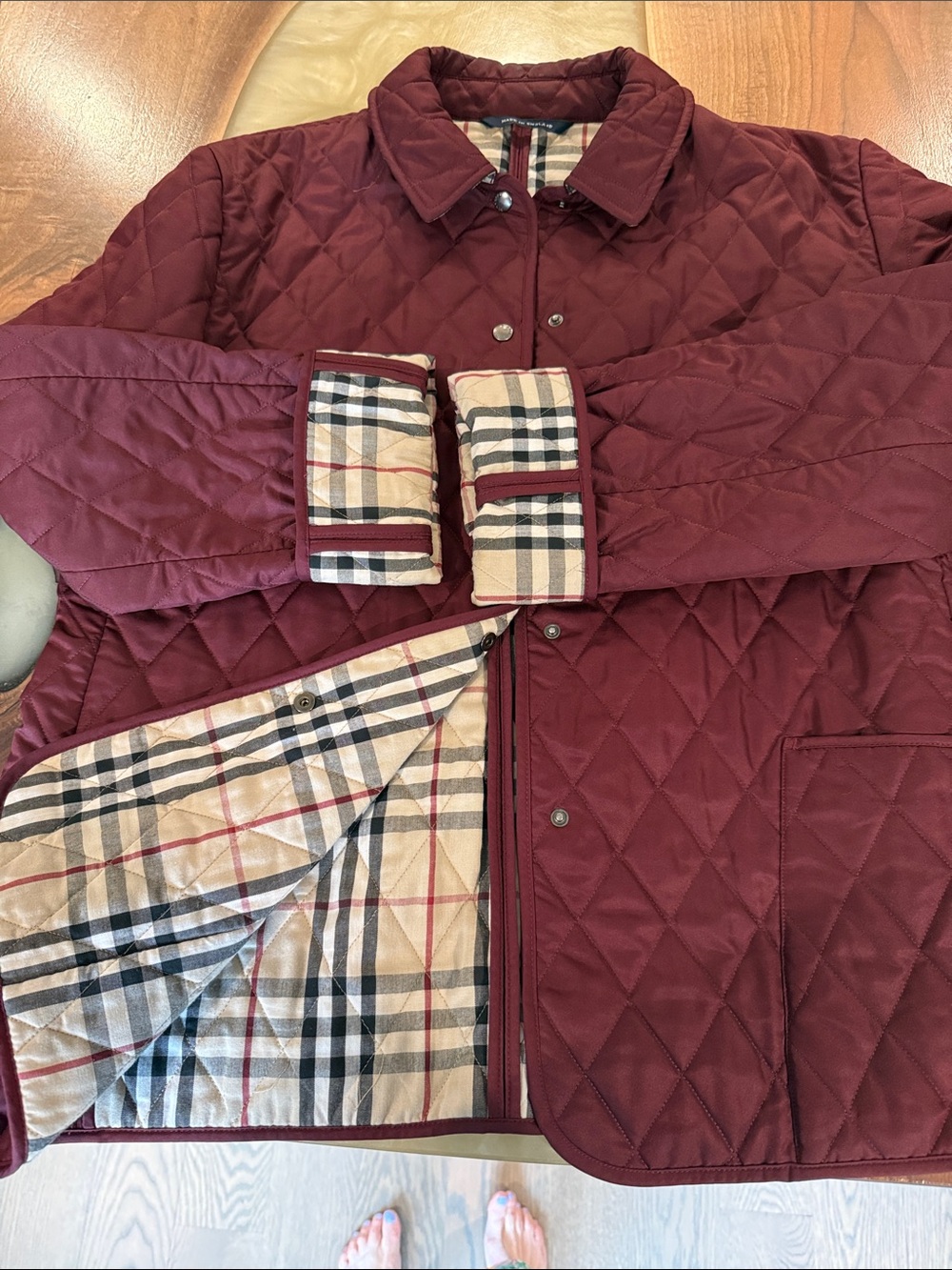 Burberry Quilted Jacket in Wine with Signature Check Lining